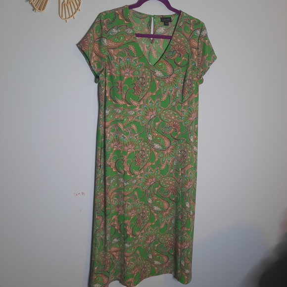J. Jill Dresses & Skirts - J. Jill Vibrant Green Paisley Maxi Dress